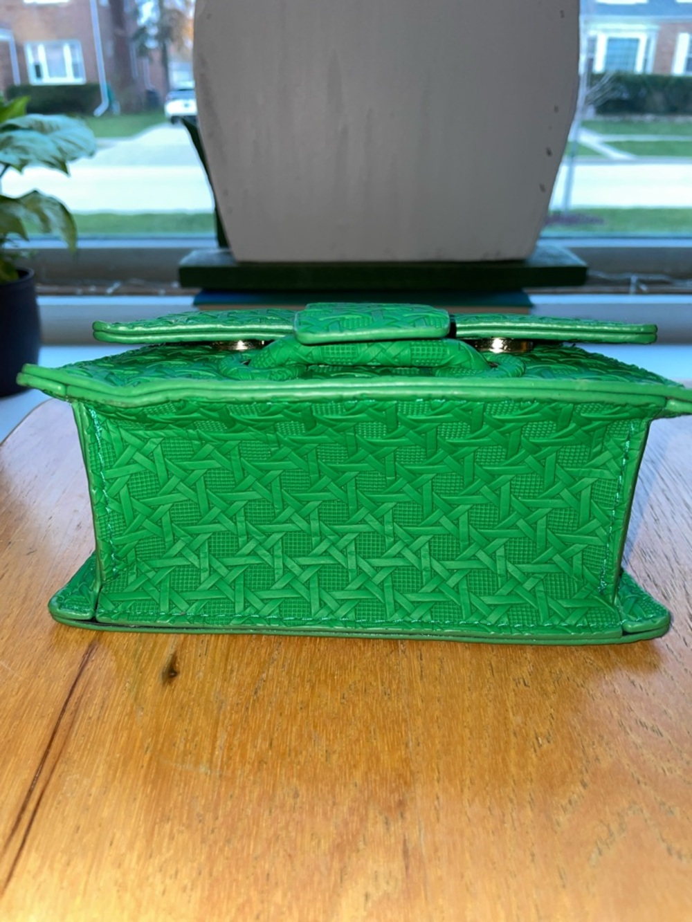 Green Woven-Texture Top Handle Mini Bag or Crossbody - Picture 6 of 8